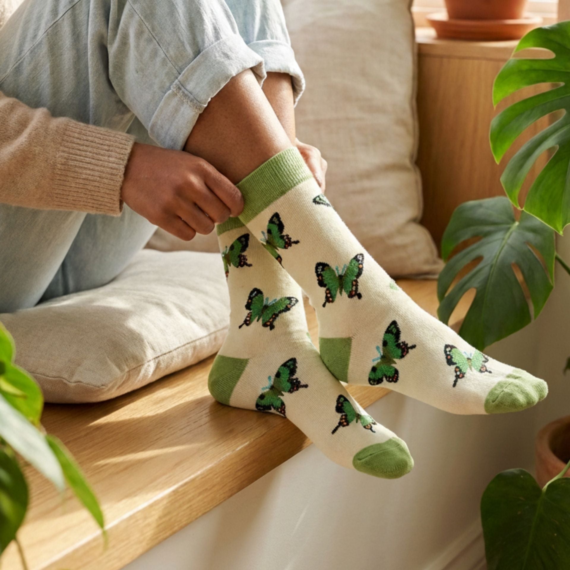 Barekind Bamboo Butterfly Socks (UK 4-7) - Image 3